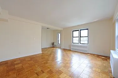 Rented by Manhattan Apartment Organization