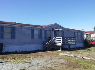 102 Colleton Ln, Clinton, SC 29325