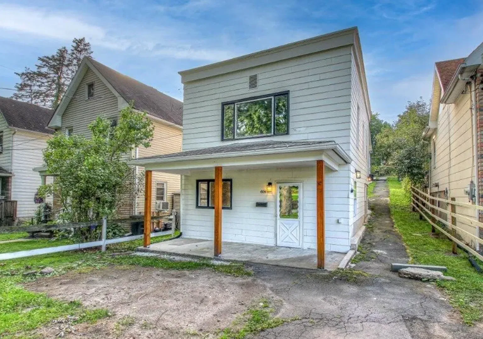 606 Meadow Ave — Photo 2