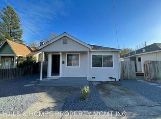 702 Oak St, Santa Rosa, CA 95404