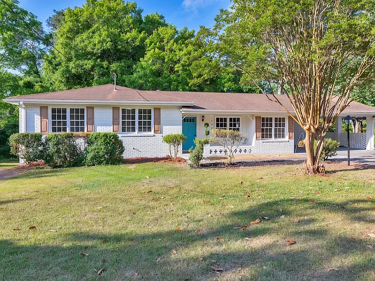 1920 Mozelle Dr — Photo 11