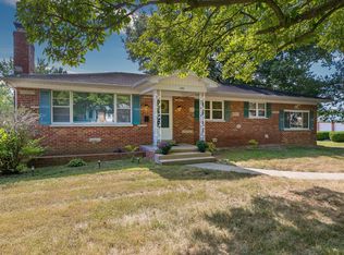 330 Oliver Lee Dr, Belleville, IL