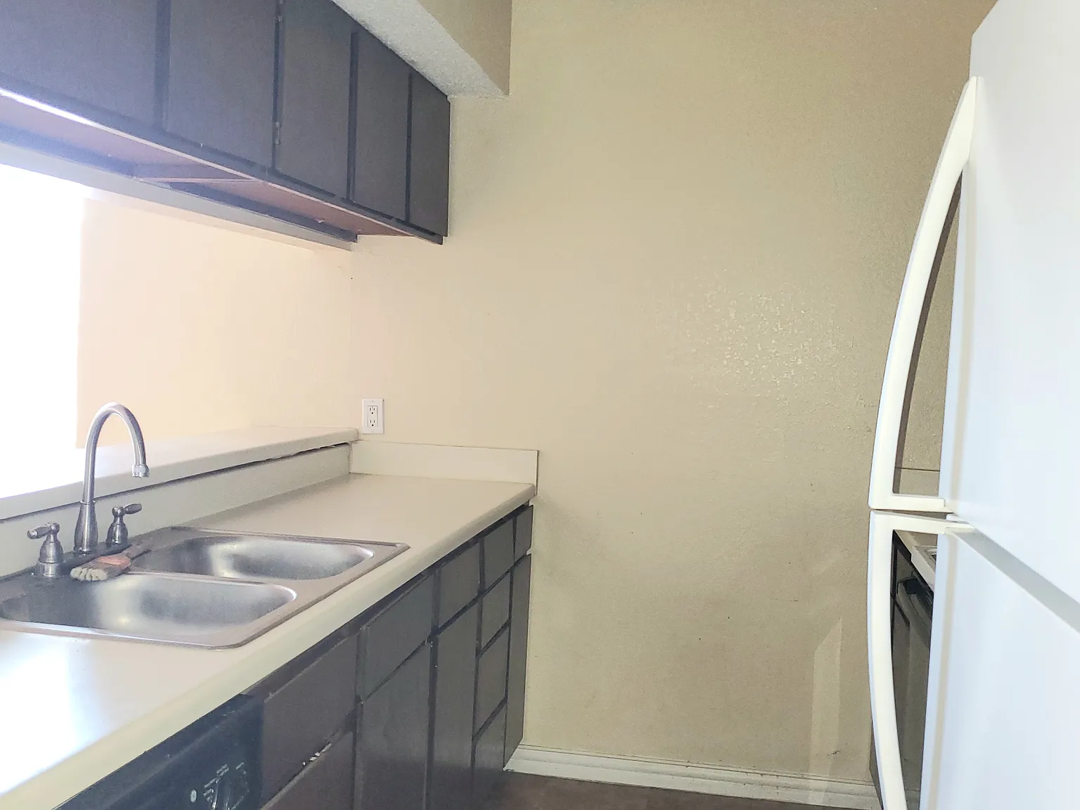1 bed, 783 sqft, $1,048 — Photo 2