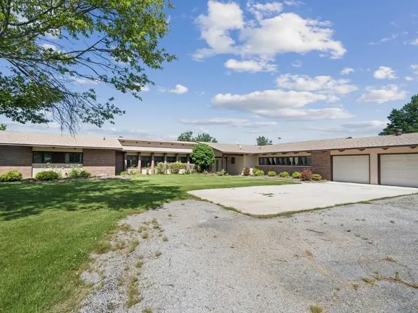 800 S Green St, Anna, IL 62906