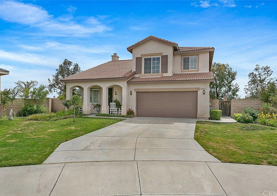 2nd image of 38987 Lone Cir