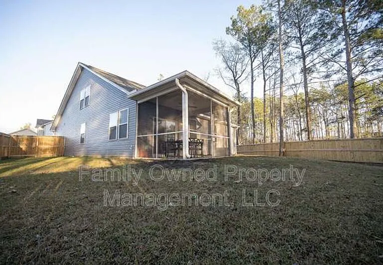 225 Whirlaway Dr — Photo 21