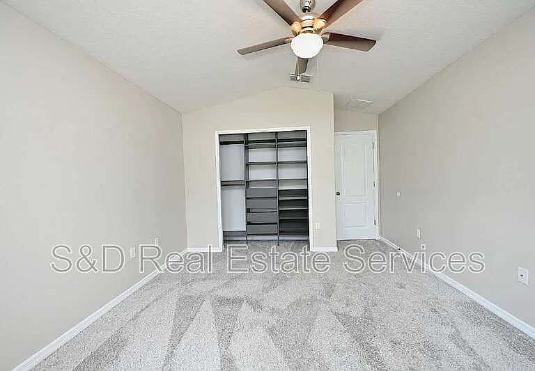 7147 Cedarcrest Blvd — Photo 32