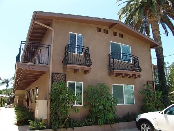 1st image of 924 10th St APT 5