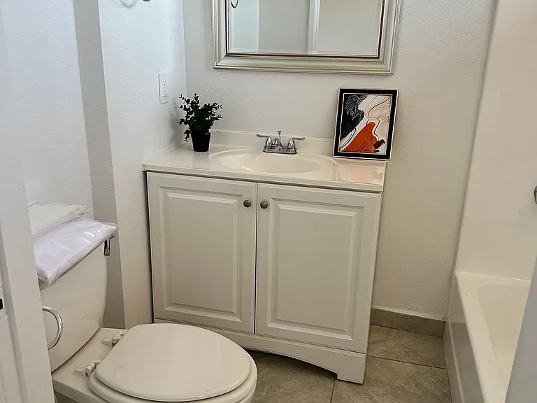 6623 Woodley Ave #213 — Photo 15