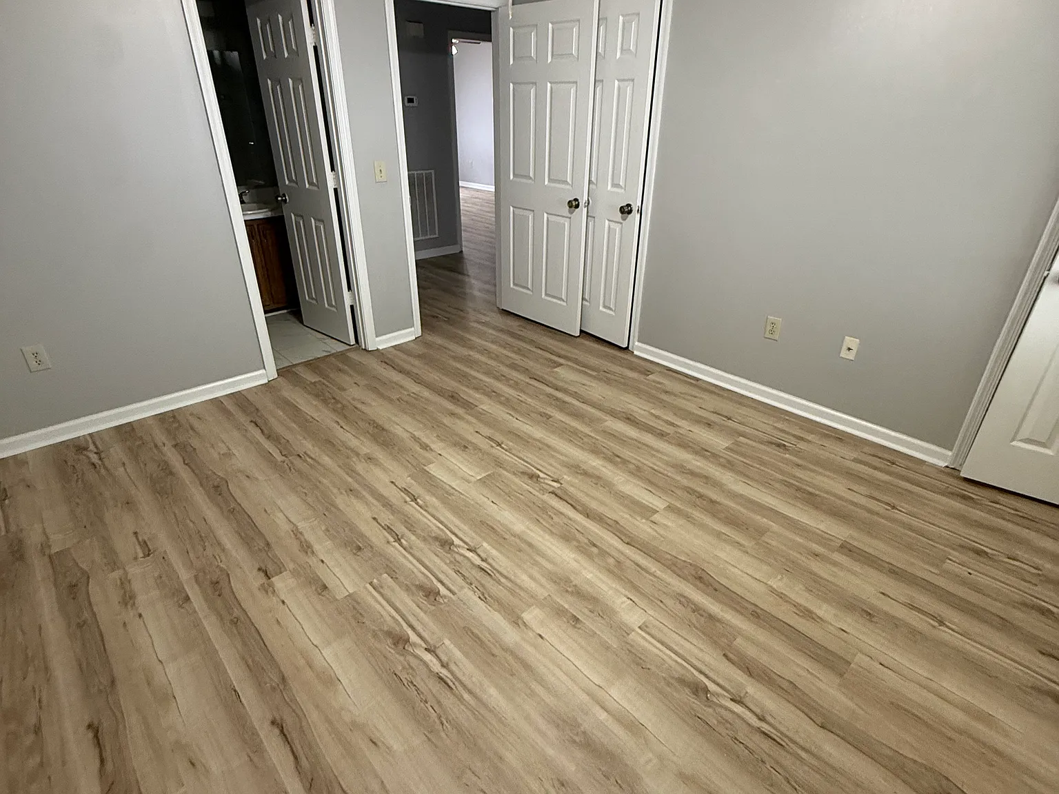 2 bed, 936 sqft, $1,200 — Photo 4