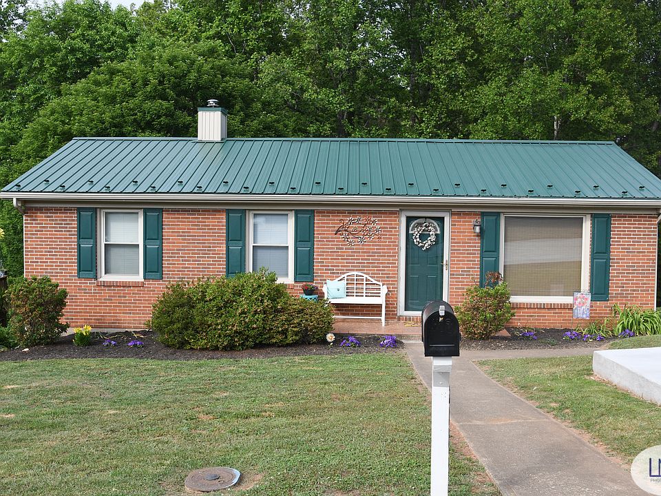 1st image of 808 Augusta St