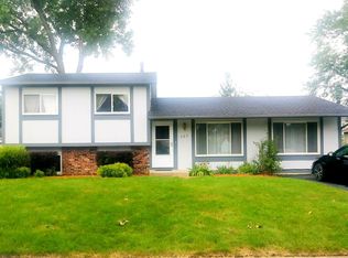 157 Malibu Dr, Bolingbrook, IL