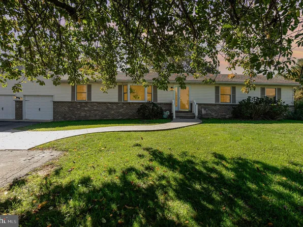 18 Black Snake Rd, Elkton, MD 21921