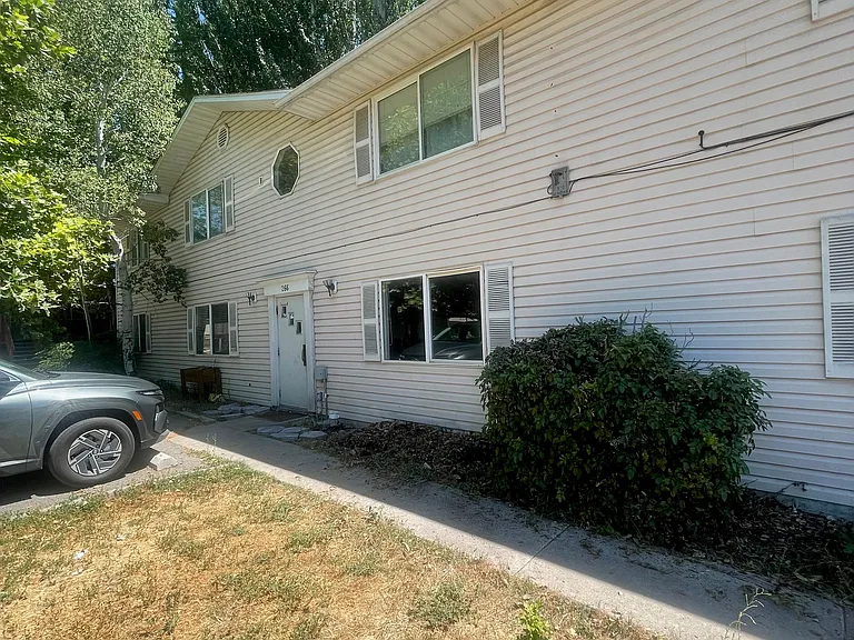 750 S 266 W — Photo 38