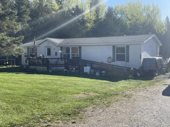 35385 S Shore Rd, Drummond Island, MI 49726