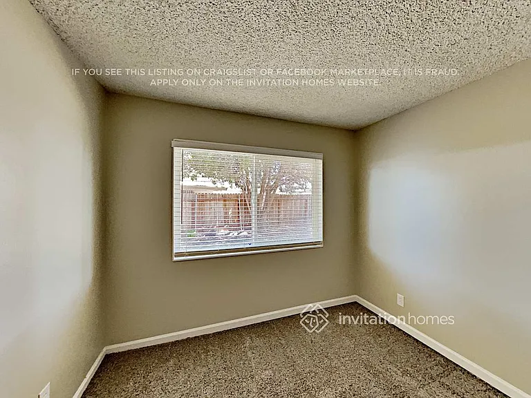 2501 Cordova Ln — Photo 12
