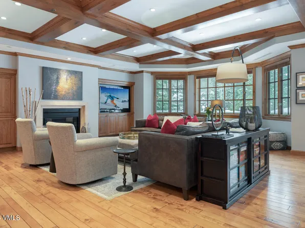 122 Scott Hill Rd #1090, Beaver Creek, CO 81620