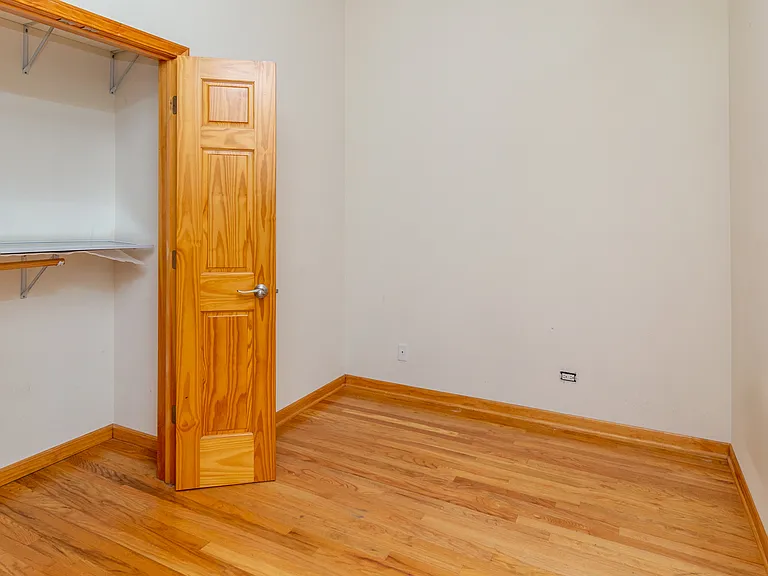 1004 S Loomis St #2 — Photo 12