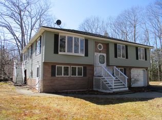 863 Finntown Rd, Warren, ME 04864