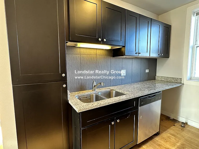 4606 N Kildare Ave #3W — Photo 1