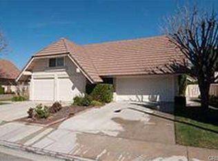 27044 Rio Pecos Dr, Santa Clarita, CA 91354