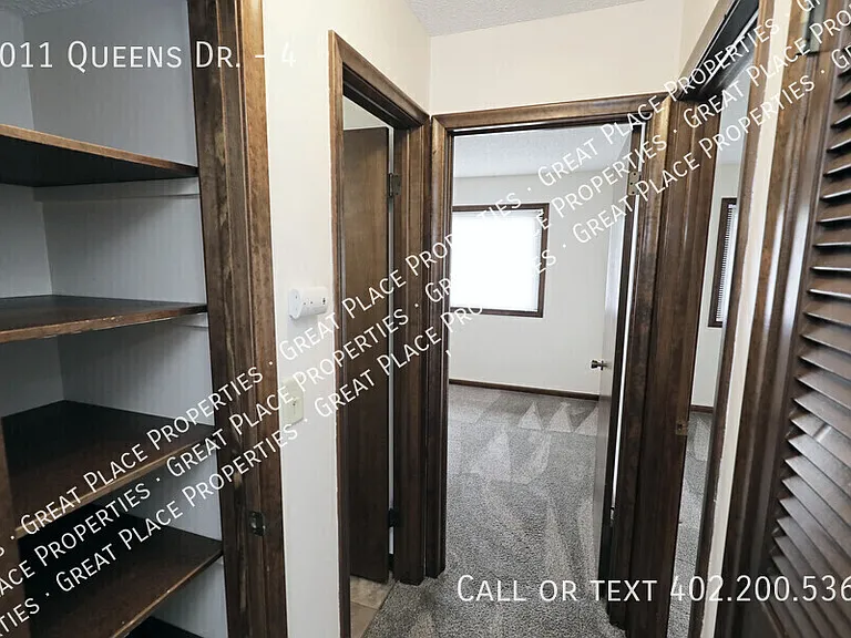 6011 Queens Dr #4 — Photo 19