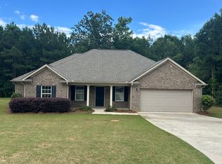 6526 New Hope Rd, Milner, GA 30257