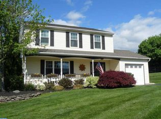 40 Lynwood Dr, Chalfont, PA