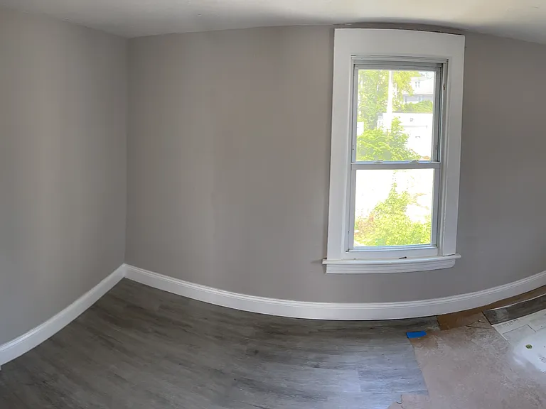 30 Douglas St — Photo 9