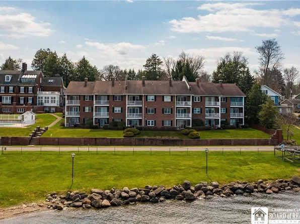 18 W Terrace Ave APT 4, Lakewood, NY 14750