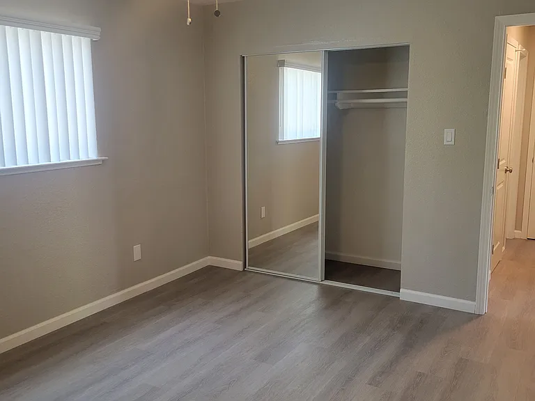 Carmichael Cove — Photo 12
