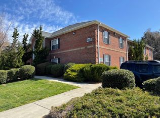 813 Granite St APT F, Greensboro, NC 27403