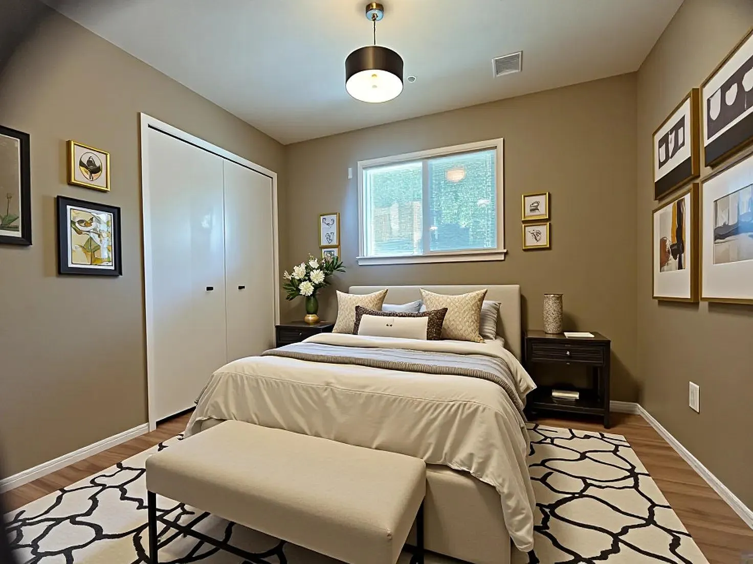 3 bed, 1458 sqft, $2,600 — Photo 3