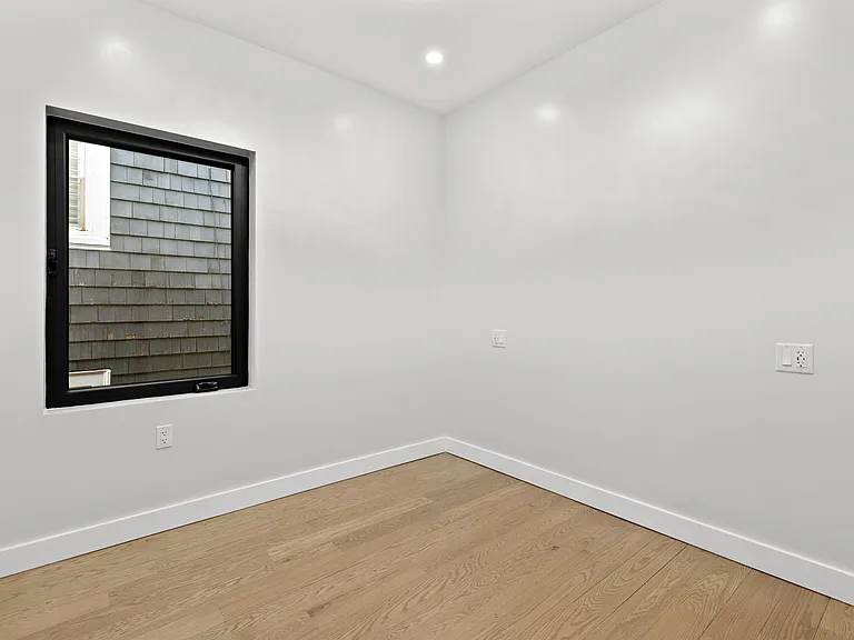 482 Kennedy Blvd #2 — Photo 13