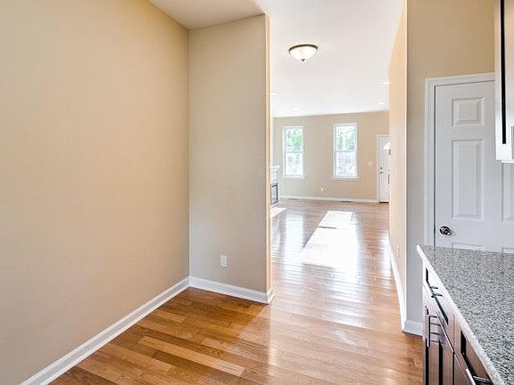 3rd image of 3101 Haverford Ave #2