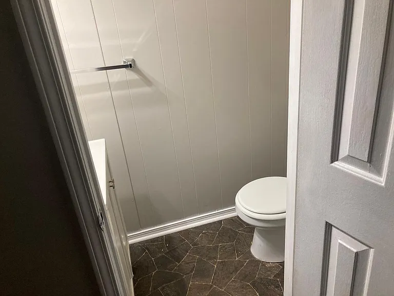 2936 Lakemont Dr SW — Photo 9