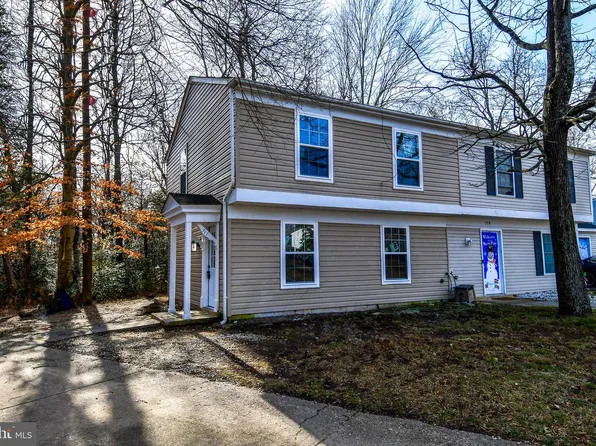 717 Brandon Cir, Waldorf, MD 20602