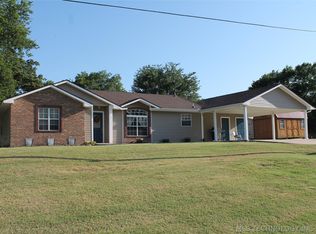 429 5th St, Stuart, OK 74570