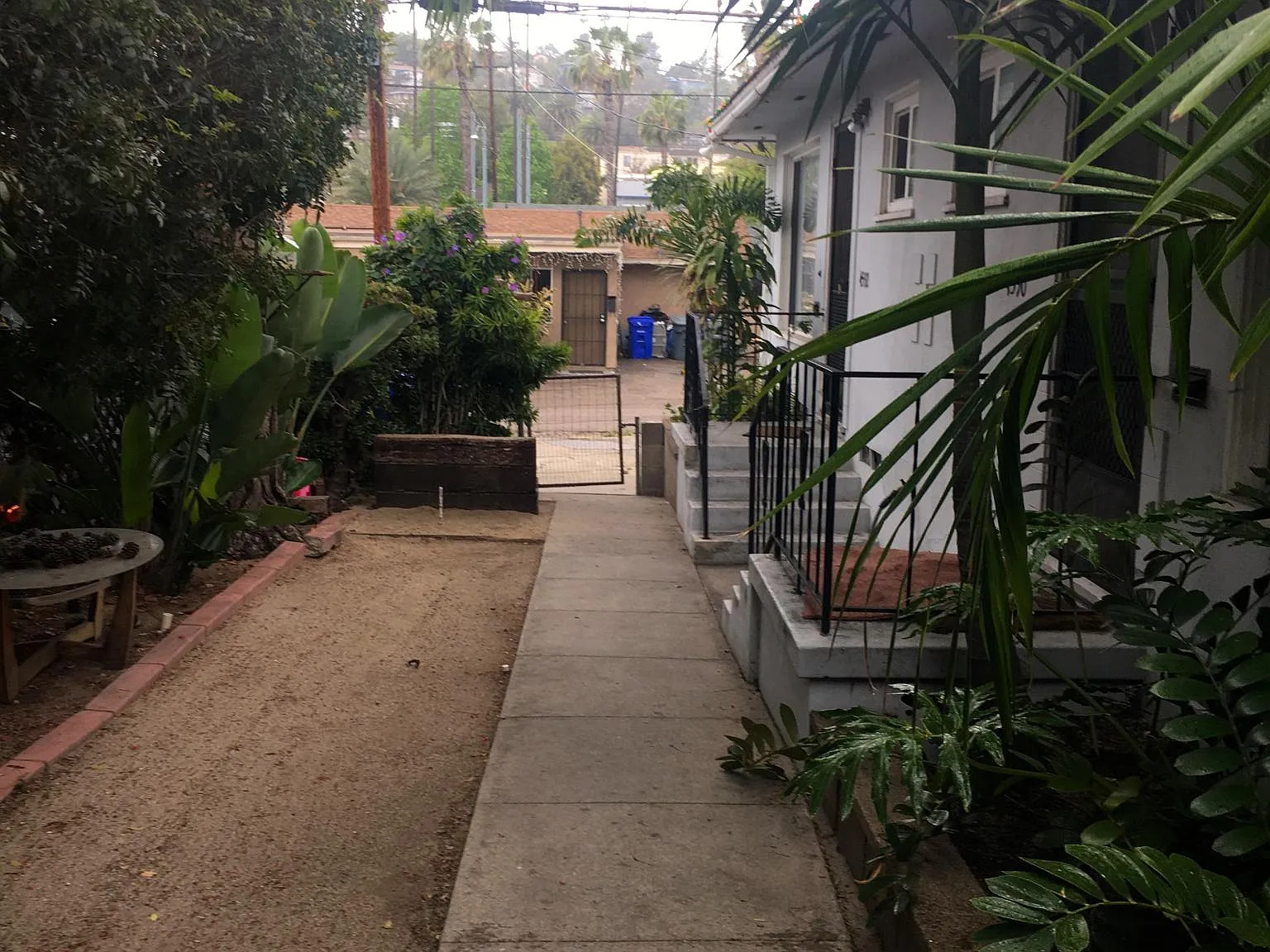 1 bed, 850 sqft, $1,700 — Photo 4