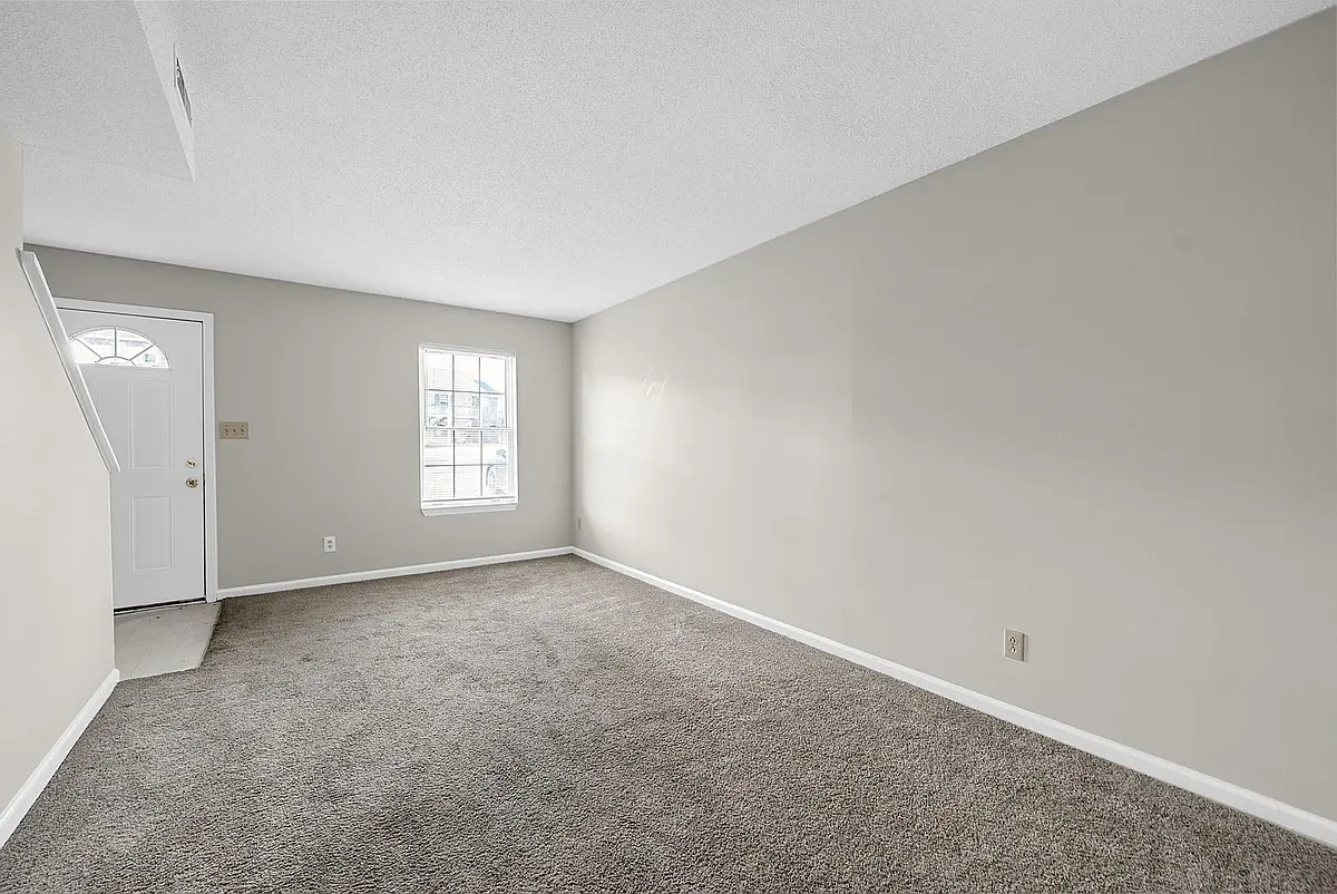 Living room - 1871 Waters Edge Dr