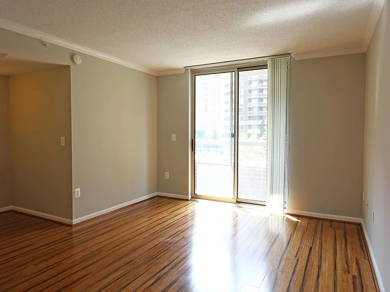 3835 9th St #308W — Photo 4