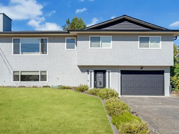 1185 Stuart Pl, Ladysmith, BC V9G 1P4