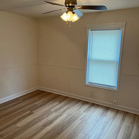 122 Dugan Ct — Photo 11