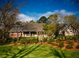 19 Masters Cir, Little Rock, AR 72212