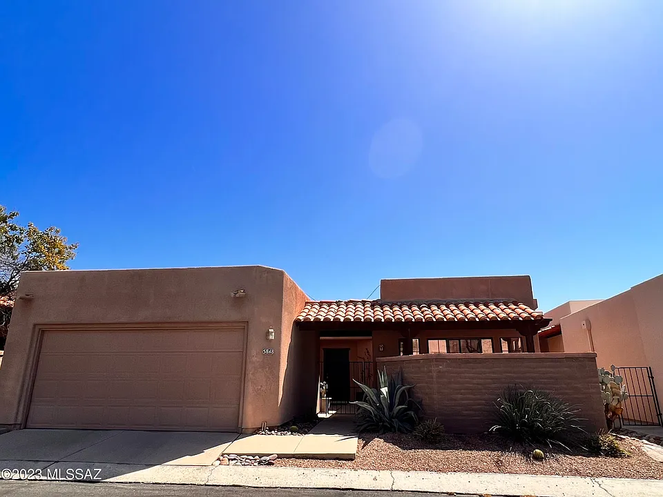 5848 N Bright Star Dr