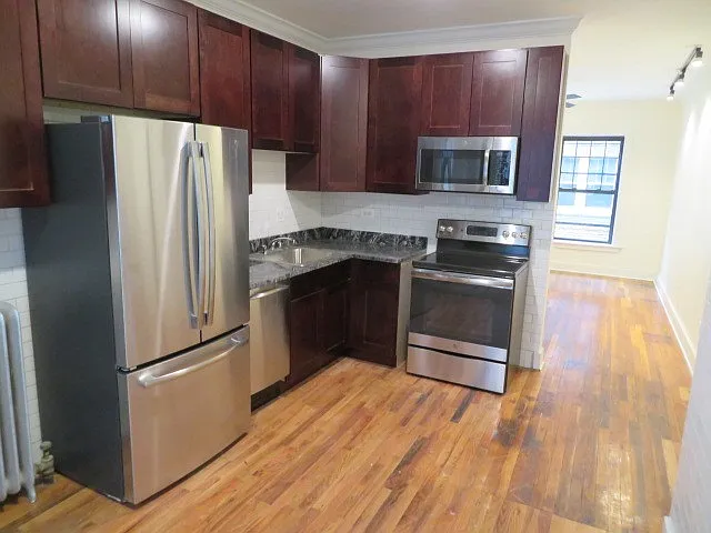 855 W Agatite Ave #3E — Photo 1