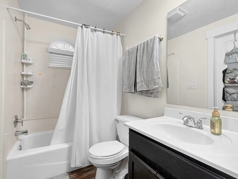 331 N Belmont Pl #235 — Photo 11