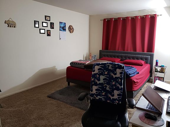 4th image of 522 Sharon Garden Ct #522