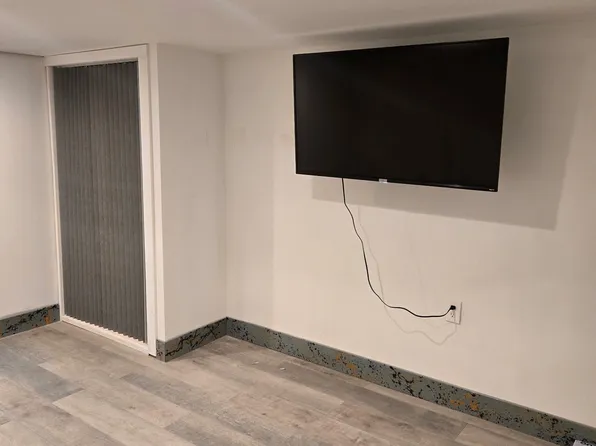 1971 Renovo St, Philadelphia, PA 19138