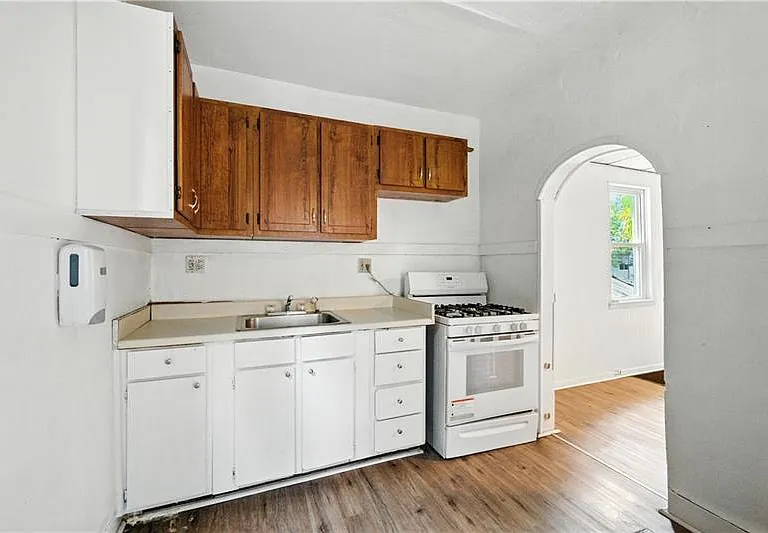 2505 Gable St — Photo 16